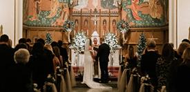 2022 Hurst Wedding in the Christ the King Chapel at ܼˮ̳ University